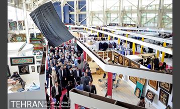 بازدید شهردار تهران از نمایشگاه عطر سیب 13