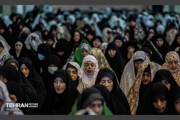 اقامه نماز عید سعید فطر در مصلی امام خمینی(ره)