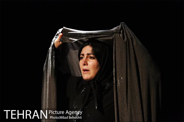 نمایش رویاهای دم صبح 15