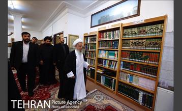 دیدار شهردار تهران با آیت الله العظمی مکارم شیرازی 1