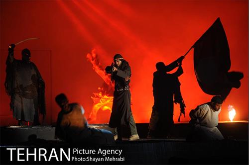 نمایش فصل وصل در باغ موزه دفاع مقدس 31