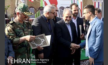 شهردار تهران در آیین نواختن زنگ سال تحصیلی جدید در دبیرستان ماندگار البرز 37