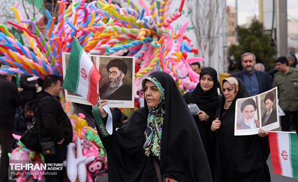 چهل‌و‌‌هفتمین جشن پیروزی انقلاب اسلامی - 2 74