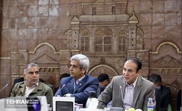 ملاقات معاون مالی و اقتصاد شهری با نخبگان، فرهنگیان و ورزشکاران منطقه 12 8