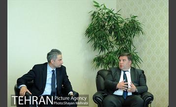 دیدار میهمانان خارجی حاضر در اجلاس جهانی شوراها و شهرداران با رییس مرکز ارتباطات و امور بین الملل شهرداری تهران 19