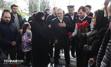 هفتمین سالگرد شهدای آتش‌نشان حادثه پلاسکو 17