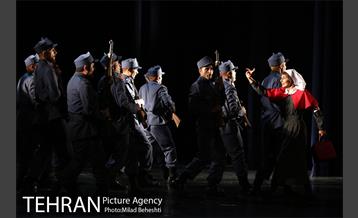 تمرین نمایش شوایک یک سرباز ساده دل‎ 23