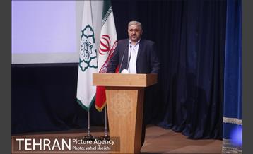 آیین اهدا ماشین آلات تهیه شده توسط شهرداری تهران به مناطق زلزله زده استان کرمانشاه 18