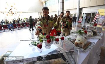 مسابقه پله‌نوردی آتش‌نشانان در برج میلاد 46