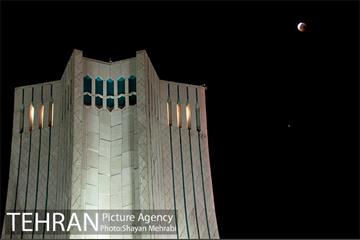 طولانی ترین ماه گرفتگی قرن 20