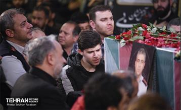 وداع با پیکر شهید «قریب رضا دارابی» 19
