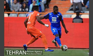 دیدار تیم های استقلال و سایپا 9