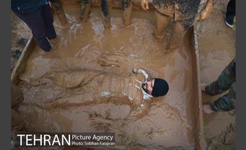 "آیین گل" لرستانی های مقیم تهران 20