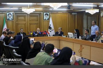 نشست خبری رئیس شورای اسلامی شهر تهران  11