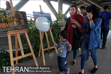 نمایشگاه “طبیعت تهران” بر روی پل طبیعت 17