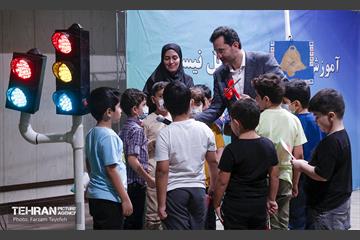 زنگ مدرسه در منطقه 5