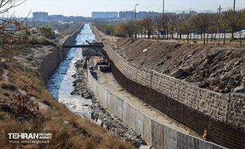 ترمیم و مرمت کانال سرخه حصار در شرق تهران 4