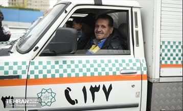 مانور برف روبی در منطقه ۳ تهران 33