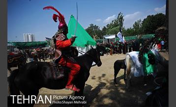 تعزیه ظهر عاشورا در حسینه نهاوندیان 6