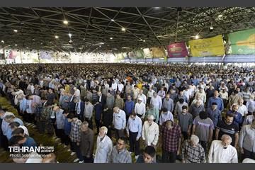 نماز جمعه «خشم و نصر» در تهران 7