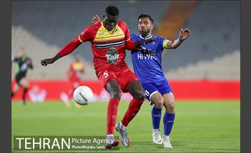 دیدار تیم های فوتبال استقلال و فولاد خوزستان 13