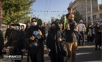 نجات اهل عالم با حسین است  16