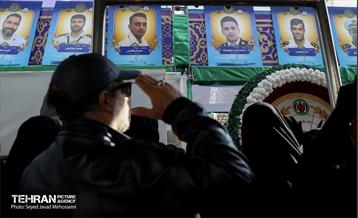 مراسم تشییع «علی لاریجانی»، «غلامرضا سلیمانی» و قهرمانان «ناو دنا» 36
