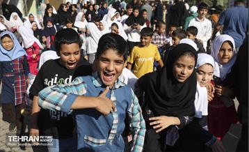 آیین مهرواره لبخند آرمان 6