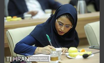 نشست صمیمانه عارف نیا با مسئولین پایگاه های خبری و فعالان فضای مجازی 16