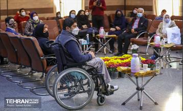 دیدار صمیمی شهروندان دارای معلولیت منطقه 5 با سیدمحمد آقامیری عضو شورا و احسان شریفی شهردار منطقه 5