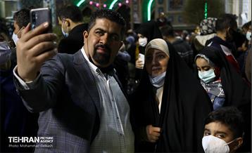 لحظه سال تحویل در حرم امام زاده صالح(ع) 27