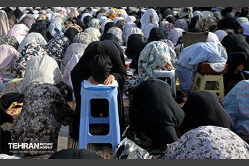 اقامه نماز عید فطر در حرم حضرت عبدالعظیم حسنی(ع) 13