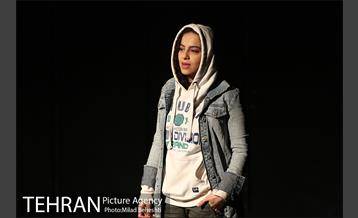 نمایش آشغال مانده ها 4