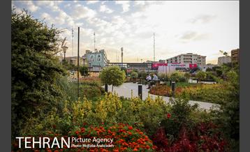 پلازای شهری میدان هفتم تیر 17