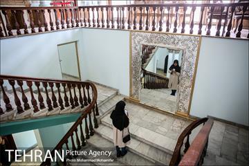بازدید علی اعطا از موزه جنگ 22