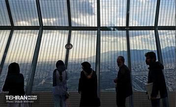 برج میلاد در ایام نوروز 14