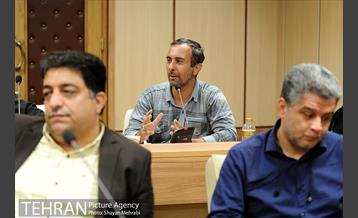 نشست هم اندیشی رئیس مرکز ارتباطات شهرداری تهران با اصحاب رسانه 35