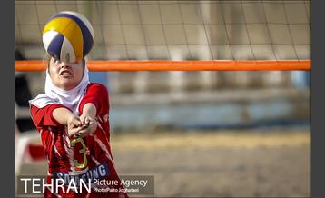 مسابقات والیبال ماسه‌ای زنان تهران 2