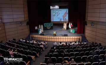 اختتامیه نخستین سوگواره سراسری شعر اربعین 15