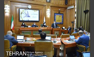 دویست و ششمین جلسه شورای شهر 8