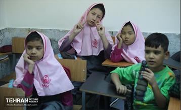 به وقت خدمت؛ مرکز «پویا شهر منطقه 19» ویژه کودکان کار 33