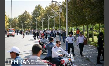 پیاده روی خانوداگی ویژه کارکنان آتشنشانی 12