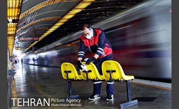 عملیات ضدعفونی کردن مترو تهران 57