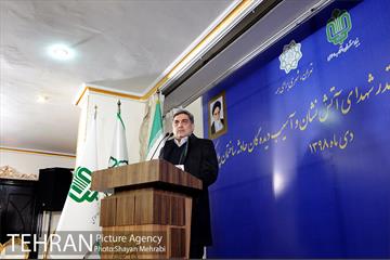 نشست صمیمانه شهردار تهران با خانواده های شهدای آتش نشان و آسیب دیدگان حادثه ساختمان پلاسکو 21