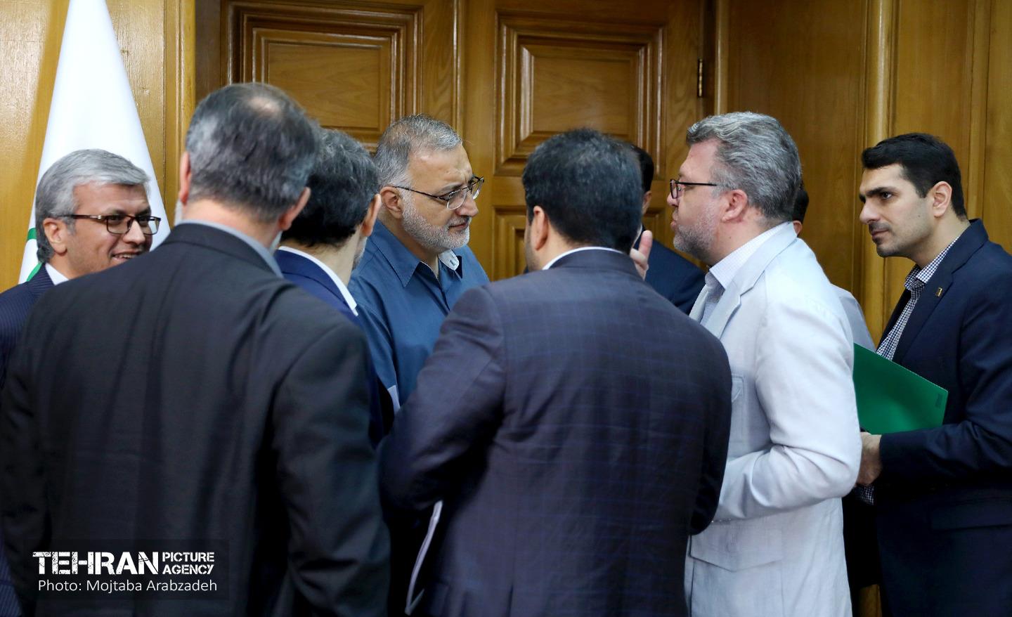 چهارمین جلسه قرارگاه توسعه حمل و نقل عمومی و پاک 16