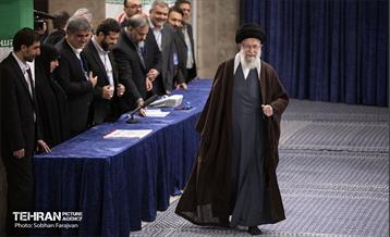 حضور رهبر معظم انقلاب در انتخابات ۱۴۰۲ 10