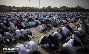 اقامه نماز عید فطر افغانستانی های اهل تسنن مقیم تهران 40