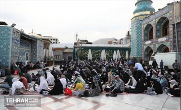 دعای روز عرفه در امامزاده صالح (ع) 22