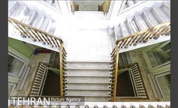 بازدید اعضای شورای شهر و مدیران شهری از عمارت اقدسیه  16