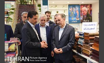 بازدید شهردار تهران از خانه فرهنگ و هنر گویا 17